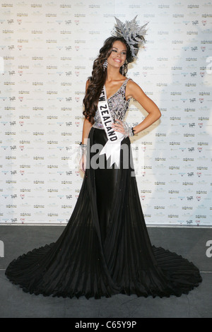 Ria van Dyke (Miss Nouvelle-zélande) au niveau des arrivées pour Miss Univers Parade de costumes nationaux, Mandalay Bay Resort & Casino, Las Vegas, Banque D'Images