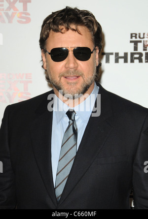 Russell Crowe au niveau des arrivées pour les trois prochains jours Premiere, Directors Guild of America (DGA) Theatre, Los Angeles, CA 16 novembre 2010. Photo par : Dee Cercone/Everett Collection Banque D'Images