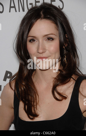 Shannon Woodward présente à Paley Fest 2011 Réunion-débat avec l'ESPOIR, Saban Theatre, Los Angeles, CA le 17 mars 2011. Photo par : Michael Germana/Everett Collection Banque D'Images