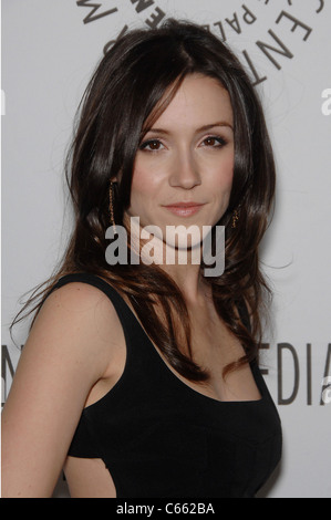 Shannon Woodward présente à Paley Fest 2011 Réunion-débat avec l'ESPOIR, Saban Theatre, Los Angeles, CA le 17 mars 2011. Photo par : Michael Germana/Everett Collection Banque D'Images