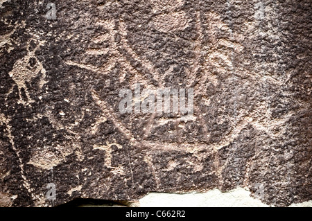 Pétroglyphes attribués à la Fremont Indians dans Capitol Reef National Park Banque D'Images