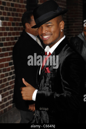 Ne-Yo au talk show de comparution dans le Late Show with David Letterman - WED, Ed Sullivan Theater, New York, NY 17 novembre 2010. Photo par : William D. Bird/Everett Collection Banque D'Images