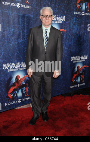 Steve Martin présents pour Spider-Man : Turn Off The Dark à Broadway de la soirée d'ouverture, le Foxwoods Theater, New York, NY Juin Banque D'Images