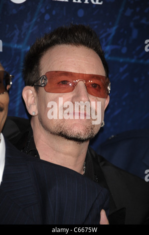 Bono présents pour Spider-Man : Turn Off The Dark à Broadway de la soirée d'ouverture, le Foxwoods Theater, New York, NY Le 14 juin 2011. Photo par : Rob riche/Everett Collection Banque D'Images