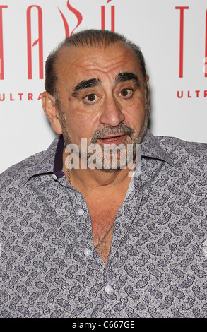 Ken Davitian présente à l'Amber Lancaster anniversaire bash à Tabu Lounge Ultra, Ultra Tabu Lounge at MGM Grand, Las Vegas, NV le 18 septembre 2010. Photo par : MORA/Everett Collection Banque D'Images