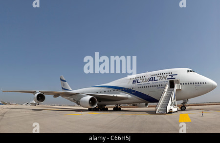 L'aéroport international Ben Gourion, Israël Boeing 747-400 El-Al passenger jet Banque D'Images