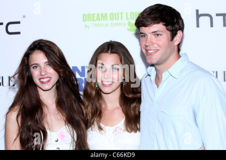 Sarah Margaret Qualley, Rainey Qualley, invité aux arrivées de PREMIERE MONTE CARLO, AMC Loews Lincoln Square Theatre, New York, Banque D'Images