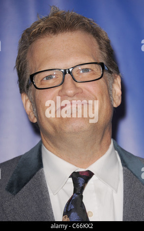 Drew Carey aux arrivées pour CBS Upfront Présentation pour l'automne 2011, la tente au Lincoln Center, New York, NY Le 18 mai 2011. Photo Banque D'Images