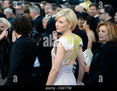 Cate Blanchett au niveau des arrivées pour le 83e Prix de l'Académie des Oscars - Partie 1 des arrivées, le Kodak Theatre, Los Angeles, CA le 27 février 2011. Photo par : Jef Hernandez/Everett Collection Banque D'Images