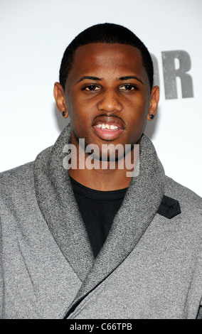 Fabolous aux arrivées pour POUR LES FILLES DE COULEUR, la première projection Ziegfeld Theatre, New York, NY Le 25 octobre 2010. Photo par : Desiree Navarro/Everett Collection Banque D'Images