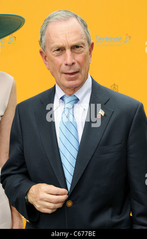 Maire de la ville de New York Michael Bloomberg en présence de 3e Veuve Clicquot Polo Classic, Governor's Island, New York, NY Banque D'Images