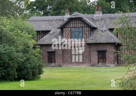 Londres, Kew Gardens, Royal Horticultural Society - Queen Charlotte's Cottage Banque D'Images