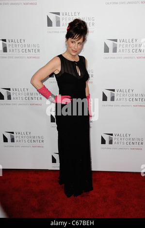 Jane Kaczmarek au Gala d'Ouverture pour des arrivées pour la vallée Performing Arts Center, Centre des arts de la vallée, Northridge, CA le 29 janvier 2011. Photo par : Sara Cozolino/Everett Collection Banque D'Images