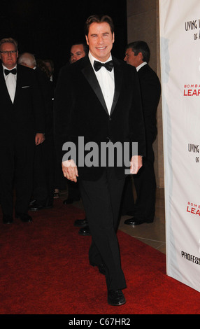 John Travolta aux arrivées de 8e Living Legends of Aviation Awards, Beverly Hilton Hotel, Los Angeles, CA, 21 Janvier Banque D'Images