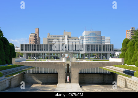 Hiroshima Peace Memorial Park et musée de la flamme éternelle à Hiroshima, au Japon. Banque D'Images