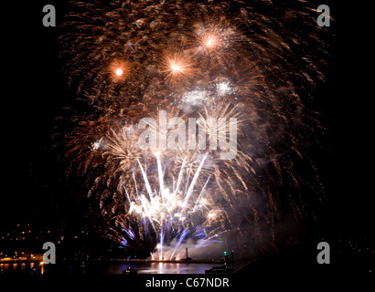 En 2011, les Championnats d'artifice tiré de la houe à Plymouth. Banque D'Images