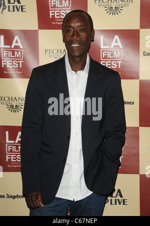 Don Cheadle, au niveau des arrivées pour LA GARDE CÔTIÈRE CANADIENNE Première au Los Angeles Film Festival (LAFF), Regal Cinemas L.A. Vivre, Los Angeles, CA, 22 juin 2011. Photo par : Dee Cercone/Everett Collection Banque D'Images