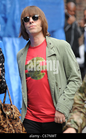 Liam Gallagher en apparence pour le talk show Late Show with David Letterman - WED, Ed Sullivan Theater, New York, NY, le 22 juin Banque D'Images