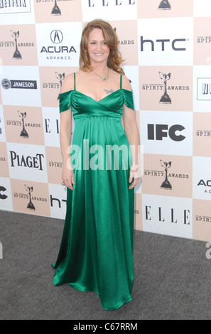 Melissa Leo aux arrivées pour 2011 Film Independent Spirit Awards - Arrivals, sur la plage, Santa Monica, CA le 26 février 2011. Photo par : Elizabeth Goodenough/Everett Collection Banque D'Images