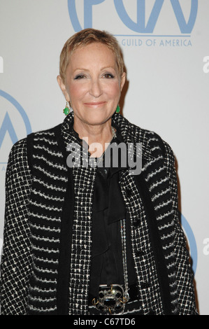 Laura Ziskin présents à la 22e PGA Producteurs Guild of America Awards, Beverly Hilton Hotel, Los Angeles, CA, 22 janvier 2011. Photo par : Elizabeth Goodenough/Everett Collection Banque D'Images