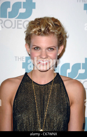 Angel McCord au niveau des arrivées pour le premier projet soif Gala, Casa Del Mar, Los Angeles, CA, 29 juin 2010. Photo par : Dee Cercone/Everett Collection Banque D'Images