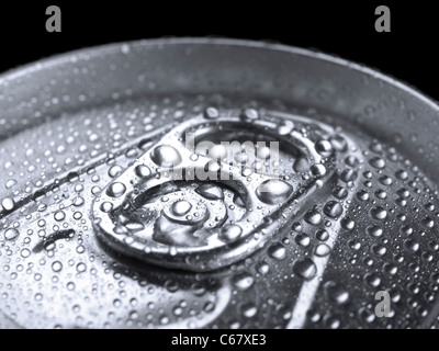 Libre coup de tirer l'anneau sur une boite. Banque D'Images