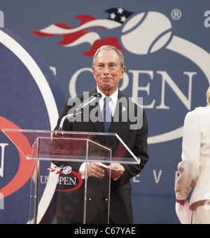 Le maire Bloomberg présents pour l'US Open 2010 Cérémonie d'ouverture, l'USTA Billie Jean King National Tennis Center, le rinçage, NY Le 30 août 2010. Photo par : Rob riche/Everett Collection Banque D'Images