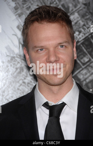 Jim Parrack aux arrivées de Battle : LOS ANGELES Premiere, Regency Village Theatre, Los Angeles, CA 8 mars 2011. Photo par : Michael Germana/Everett Collection Banque D'Images