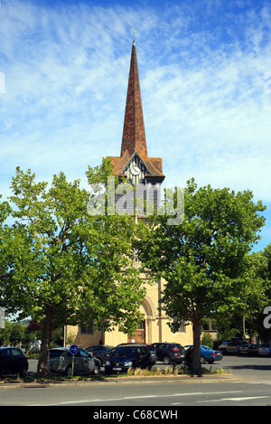 Eglise St Michel, Rue Guillaume le Conquerant, Cabourg, Calvados, Normandie, France Banque D'Images