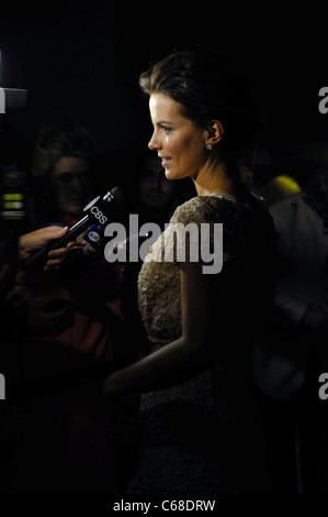 Kate Beckinsale aux arrivées de nulle part, le garçon Projection spéciale Egyptian Theatre, Los Angeles, CA Septembre 30, 2010. Photo par : Sara Cozolino/Everett Collection Banque D'Images