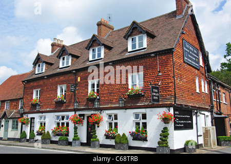 The Swan Inn, Petworth Road, Chiddingfold, Surrey, Angleterre, Royaume-Uni Banque D'Images