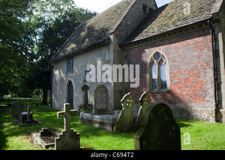 St Marys Church Alton Priors Wiltshire Banque D'Images