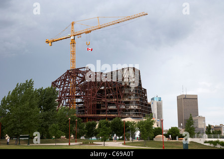 En cours de construction au nouveau Musée canadien des droits de la Fourche Winnipeg Manitoba Canada Banque D'Images