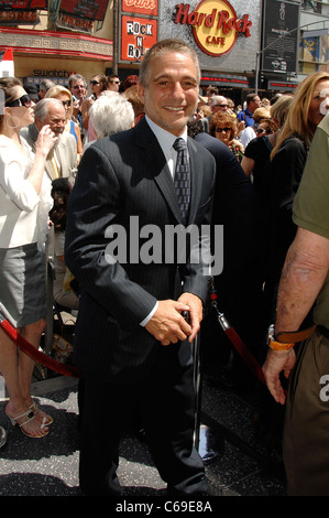 Tony Danza à la cérémonie d'intronisation pour l'étoile sur le Hollywood Walk of Fame pour Cérémonie Jane Morgan, Hollywood Boulevard, Los Angeles, CA, le 6 mai 2011. Photo par : Michael Germana/Everett Collection Banque D'Images