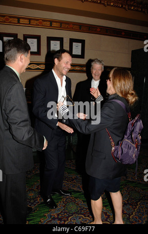 Leron Gubler, Bill Paxton, David Lynch, Sissy Spacek à la cérémonie d'intronisation pour l'étoile sur le Hollywood Walk of Fame Cérémonie pour Sissy Spacek, Hollywood Boulevard, Los Angeles, CA 1 août 2011. Photo par : Michael Germana/Everett Collection Banque D'Images