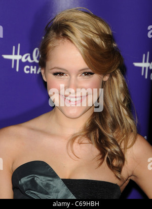 Cassi Carey aux arrivées pour Hallmark Channel Hiver 2011 TCA Press Tour Soirée de Gala, Tournoi Maison, Pasadena, CA 7 Janvier Banque D'Images