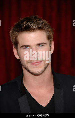 Pour des arrivées à Liam Hemsworth THOR Premiere, El Capitan Theatre, Los Angeles, CA, le 2 mai 2011. Photo par : Michael Germana/Everett Collection Banque D'Images