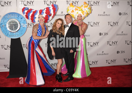 Priscilla Queen of the Desert au hall des arrivées pour l'American Theatre Wing's 65e Antoinette Perry Tony Awards - Arrivals Pt 2, Banque D'Images