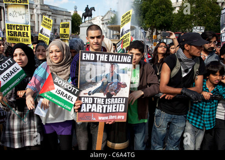 Anti-Israélien Sionisme palestinien / manifestation à Londres. Les Palestiniens qui protestaient contre l'occupation et la fermeture de la Palestine. Banque D'Images