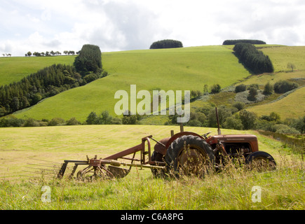 Tracteur Massey Ferguson 35 Rusty Banque D'Images