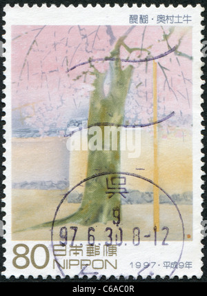 Japon - 1997 : timbre imprimé au Japon, montre la peinture 'Blossoming cherry tree' par Okumura Togyu Banque D'Images