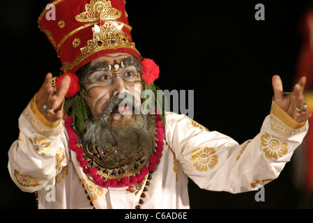 Au cours de l'exécution de danseur Gamelan Bali Arts Festival. Banque D'Images