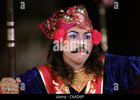 Au cours de l'exécution de danseur Gamelan Bali Arts Festival. Banque D'Images