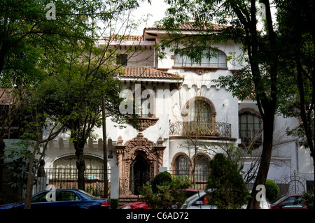 Accueil de style colonial dans le Lincoln Park district de Mexico City Banque D'Images