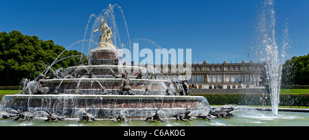 Fontaine Latona et Schloss Herrenchiemsee Castle, Herreninsel Haute-bavière Allemagne Banque D'Images