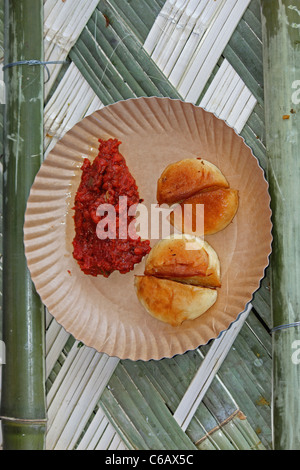 La nourriture végétarienne, pav bhaji servi avec PAV, Miao, de l'Arunachal Pradesh, Inde Banque D'Images