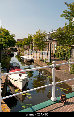 Leiden Pays-Bas Oranje Gracht Holland Canal Banque D'Images