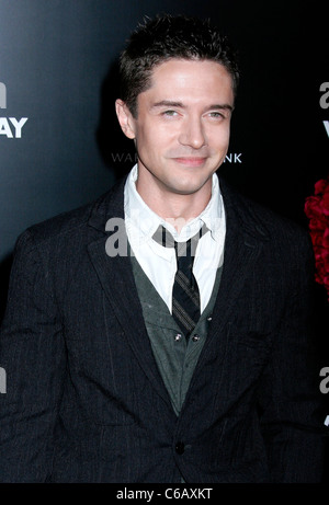 Topher Grace Los Angeles Première mondiale de 'Valentine's Day' tenue à l'Grauman's Chinese Theatre - Tapis Rouge d'Hollywood, Banque D'Images