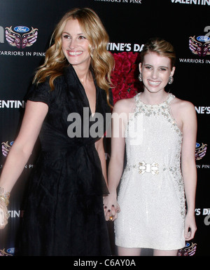 Julia Roberts et Emma Roberts Los Angeles Première mondiale de 'Valentine's Day' tenue à l'Grauman's Chinese Theatre - Rouge Banque D'Images