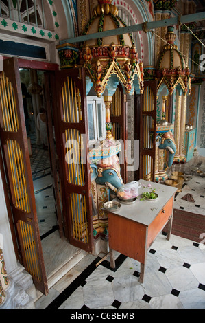 Babu Amichand Panalal Adishwarji Jain temple à Malabar Hill Mumbai, Inde Banque D'Images